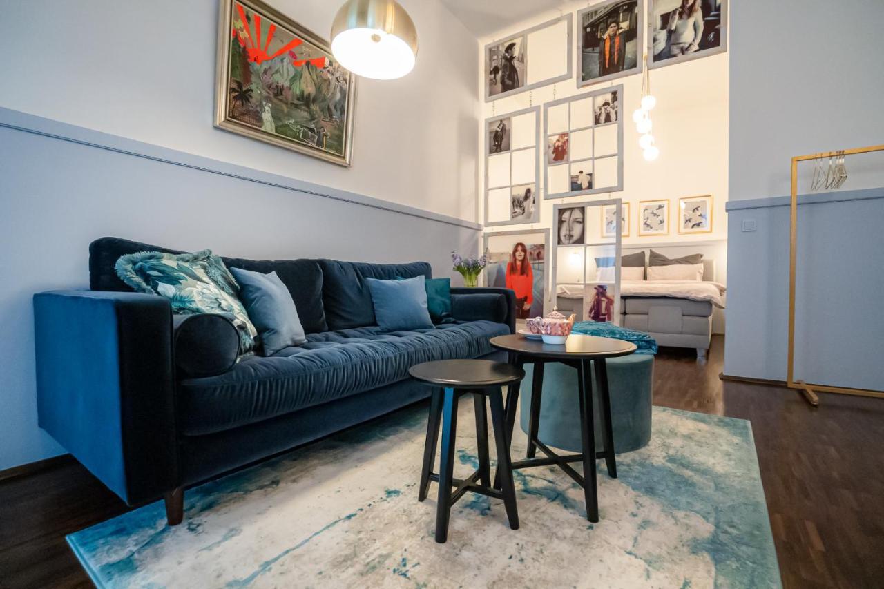 Designer Loft-Ferienwohnung Im Zentrum Mit Tiefgaragen-Parkplatz, Waschmaschine Und Privatterrasse Leipzig Exterior photo